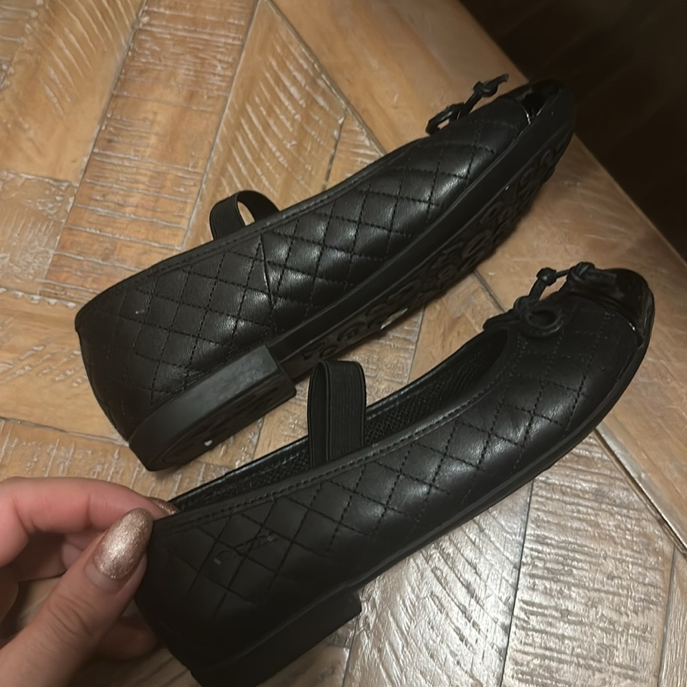Geox Plie Girl Quilted Black Leather Patent Toe Ballet Flats with Elastic Strap - Picture 12 of 14